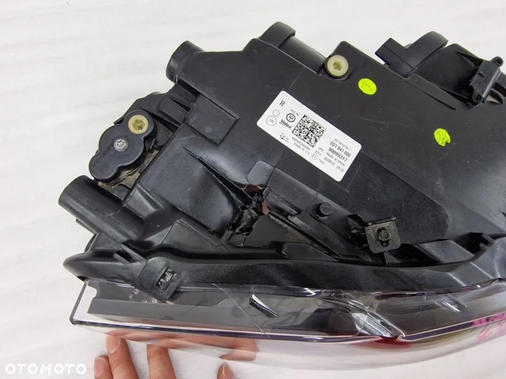 VW POLO 2G 17- PRAWA ZWYKŁA LAMPA PRZEDNIA PRZÓD , NR 2G1941006 , NR AUKCJI LL472 - 13