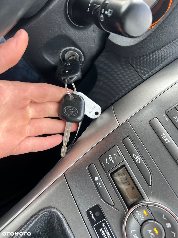 Toyota Auris 1.4 D-4D Edition - 32