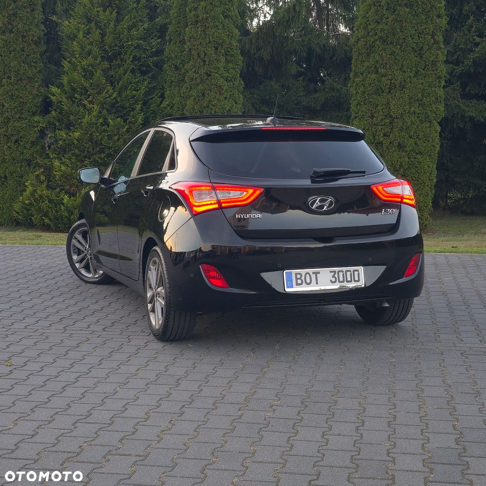 Hyundai i30 blue 1.6 GDI Passion - 9