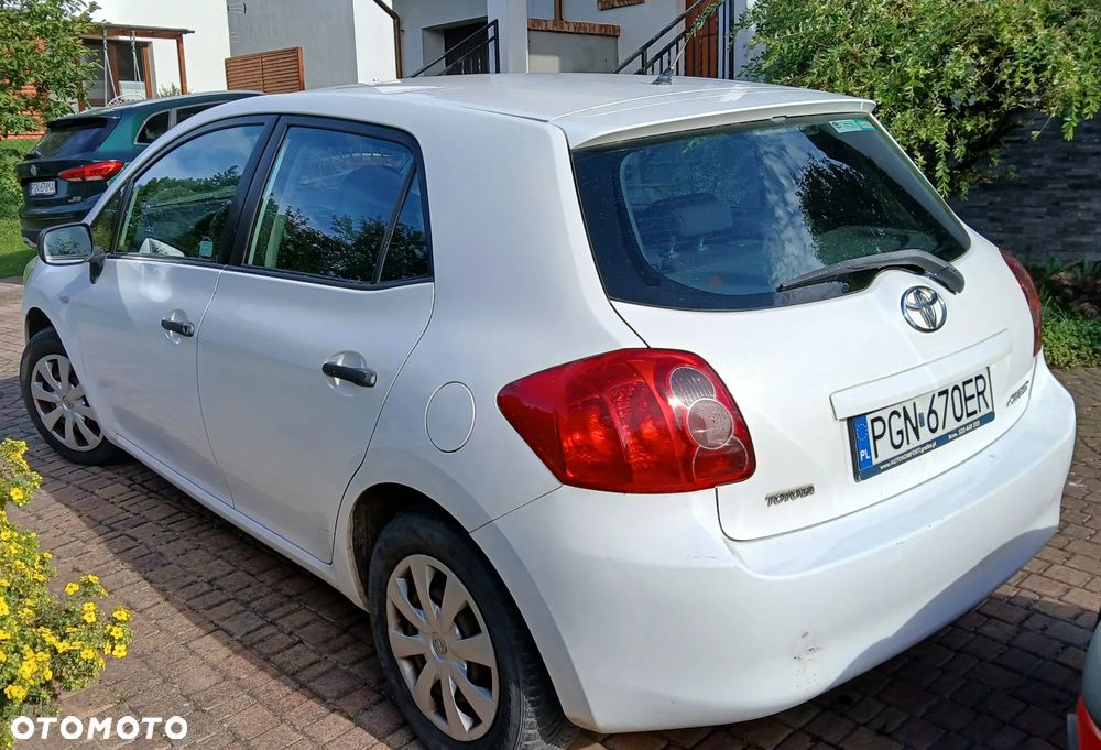 Toyota Auris - 7