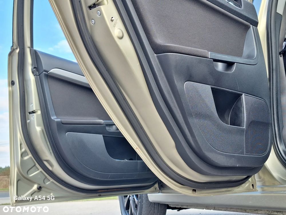 Mitsubishi Lancer 1.8 Invite - 11