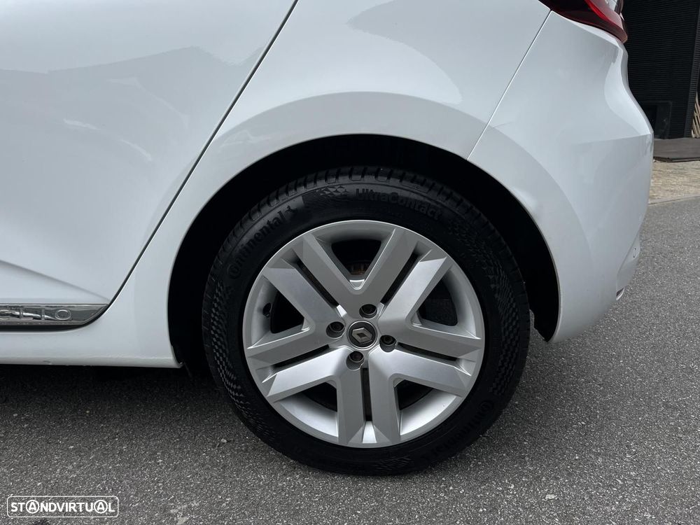 Renault Clio 1.0 TCe Techno Bi-Fuel - 30