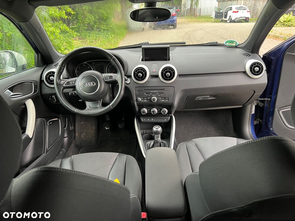Audi A1 3-drzwiowe 2.0 TDI S line edition - 17