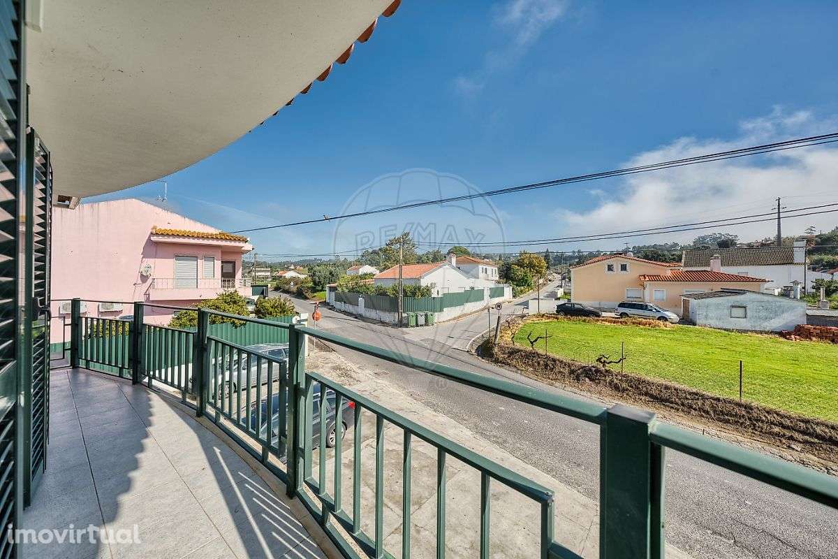 Moradia T4 para venda - Grande imagem: 2/48