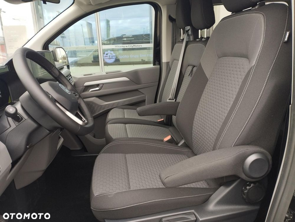 Volkswagen Caravelle - 18