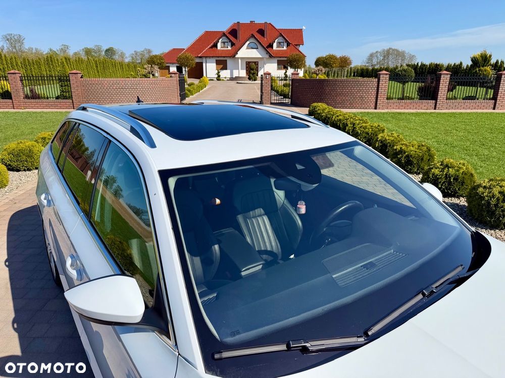 Skoda Superb 2.0 TDI DSG L&K - 9