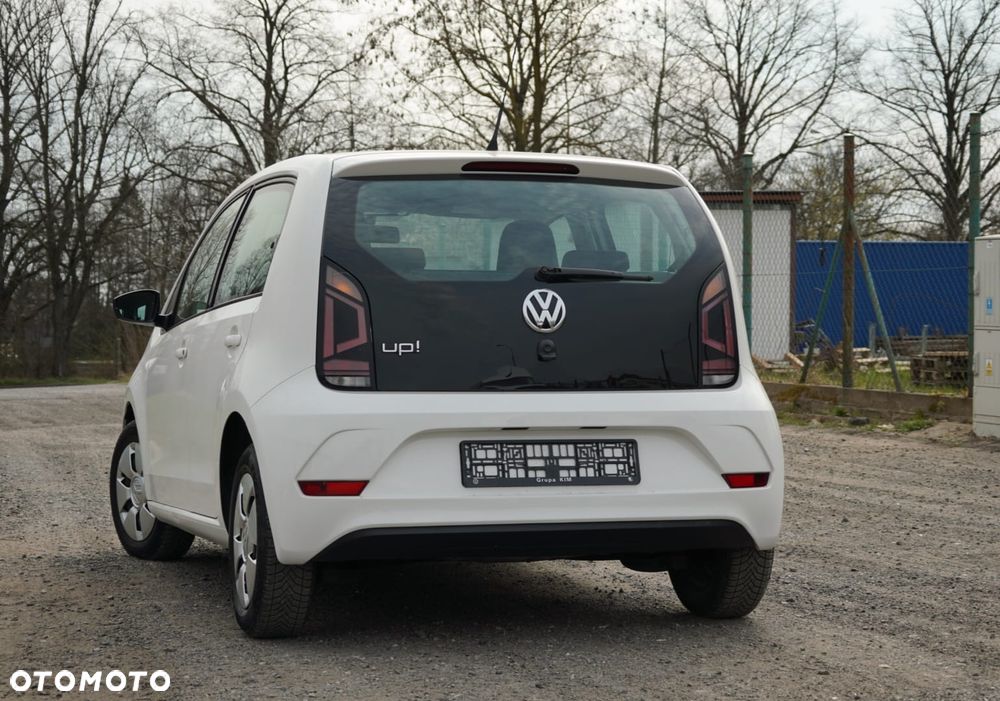 Volkswagen up! - 16