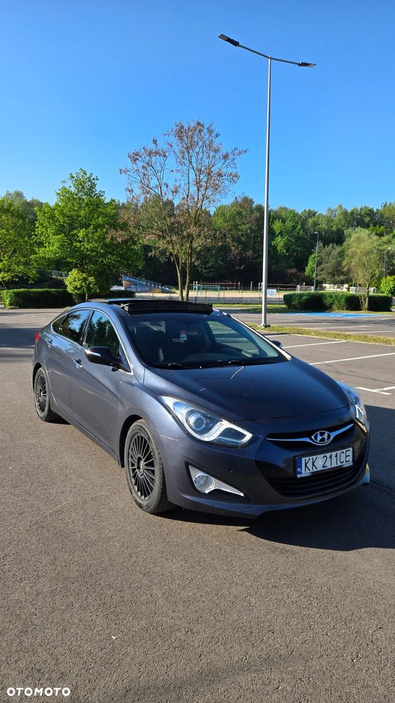 Hyundai i40 1.7 CRDi Comfort + - 2