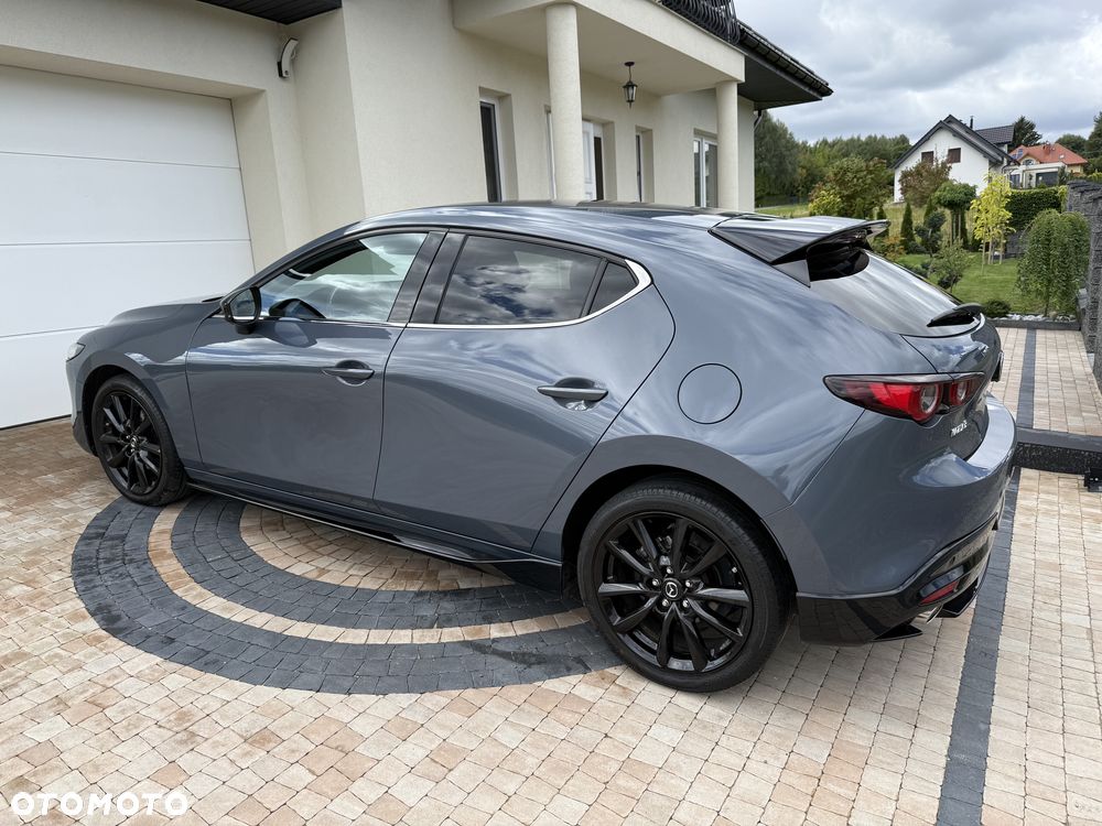 Mazda 3 2.0 mHEV Hikari - 12