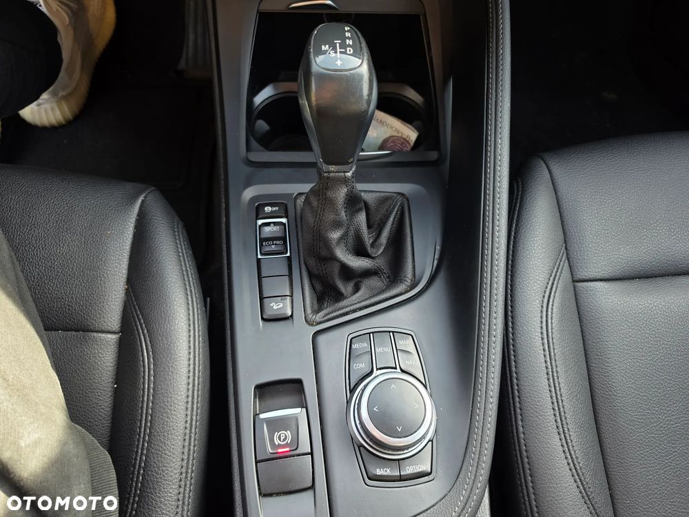 BMW X1 - 16