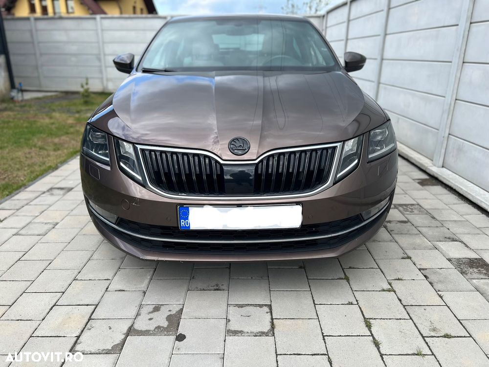Skoda Octavia 2.0 TDI DSG Style - 3