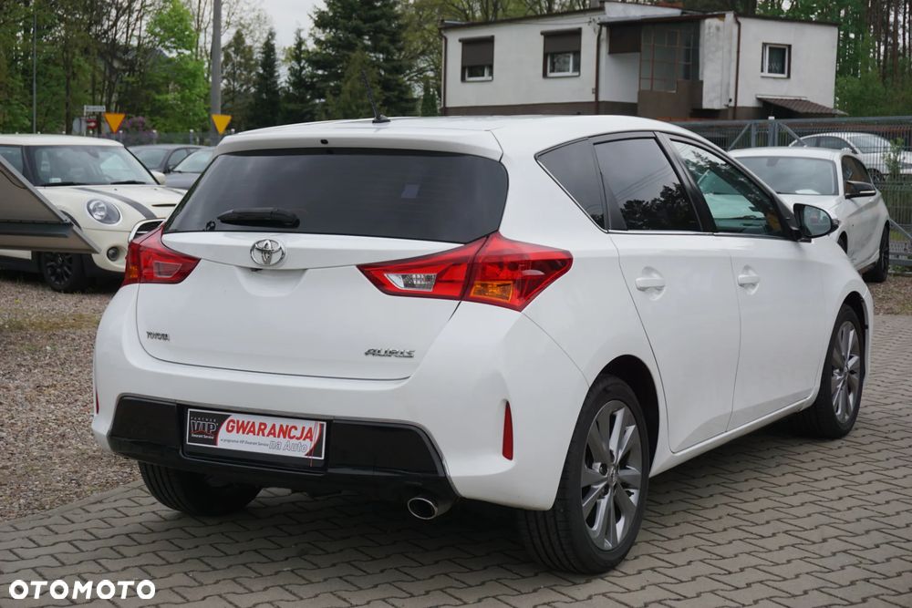 Toyota Auris 2.0 D-4D Comfort - 3
