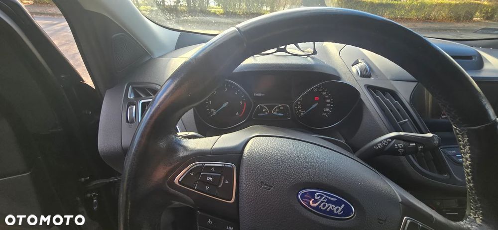 Ford Kuga 2.0 TDCi FWD Titanium - 6