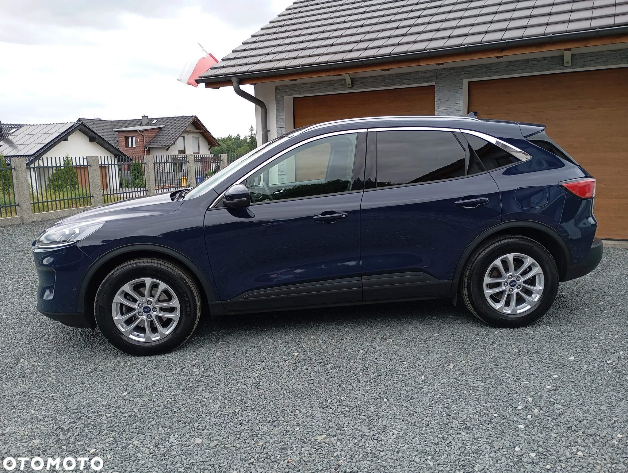 Ford Kuga 2.0 EcoBlue 4x4 TITANIUM X - 9
