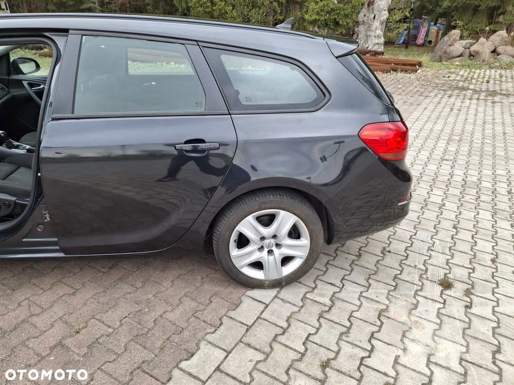 Opel Astra 2.0 CDTI DPF ecoFLEX SportsTourer Start/Stop ENERGY - 12