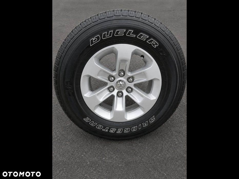 RAM 1500 5.7 Crew Cab Laramie - 13