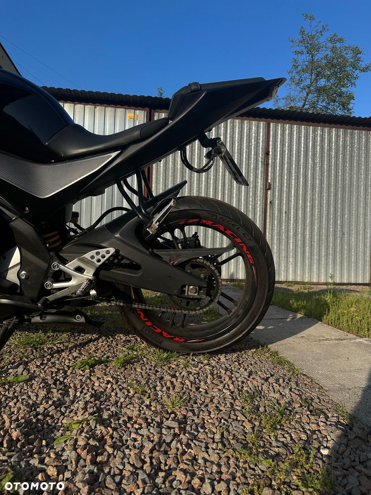 Yamaha R125 - 5