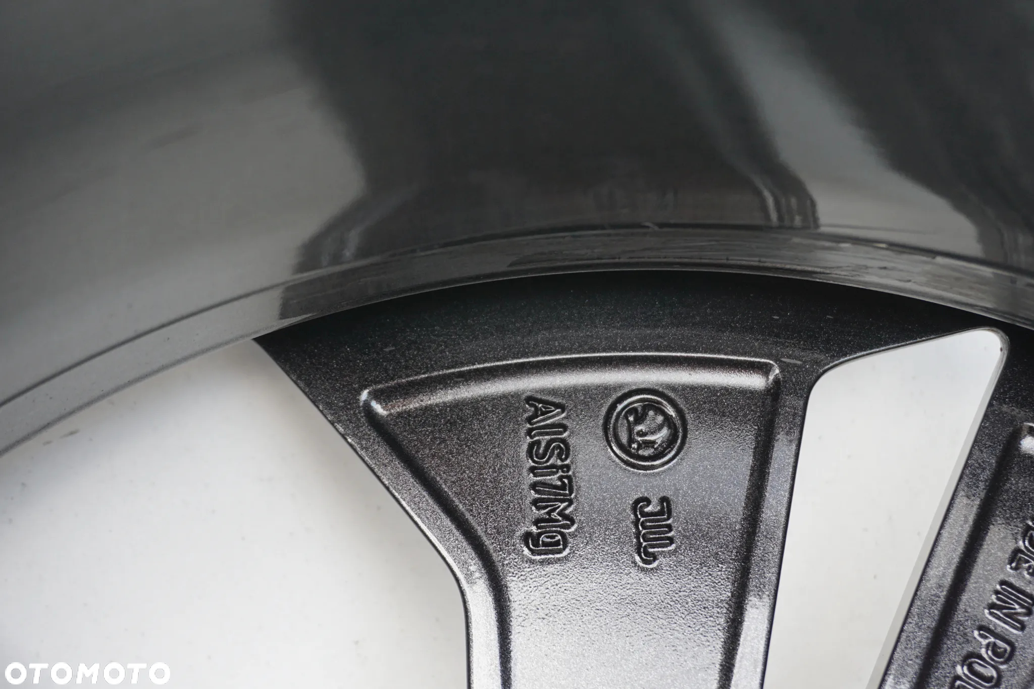 Skoda octavia rs 5x112 19;; 7,5J et48 5E3601025T - 6