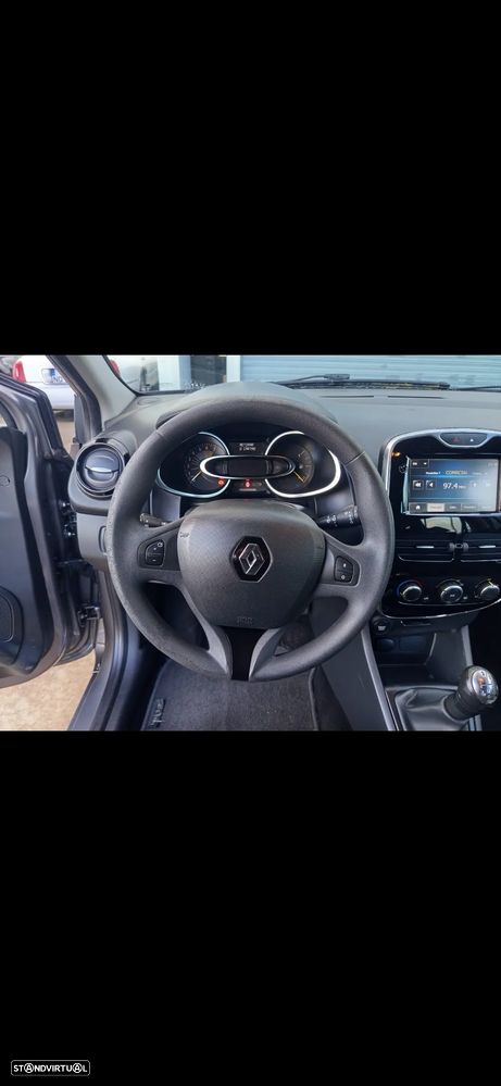 Renault Clio Sport Tourer 0.9 TCE - 12
