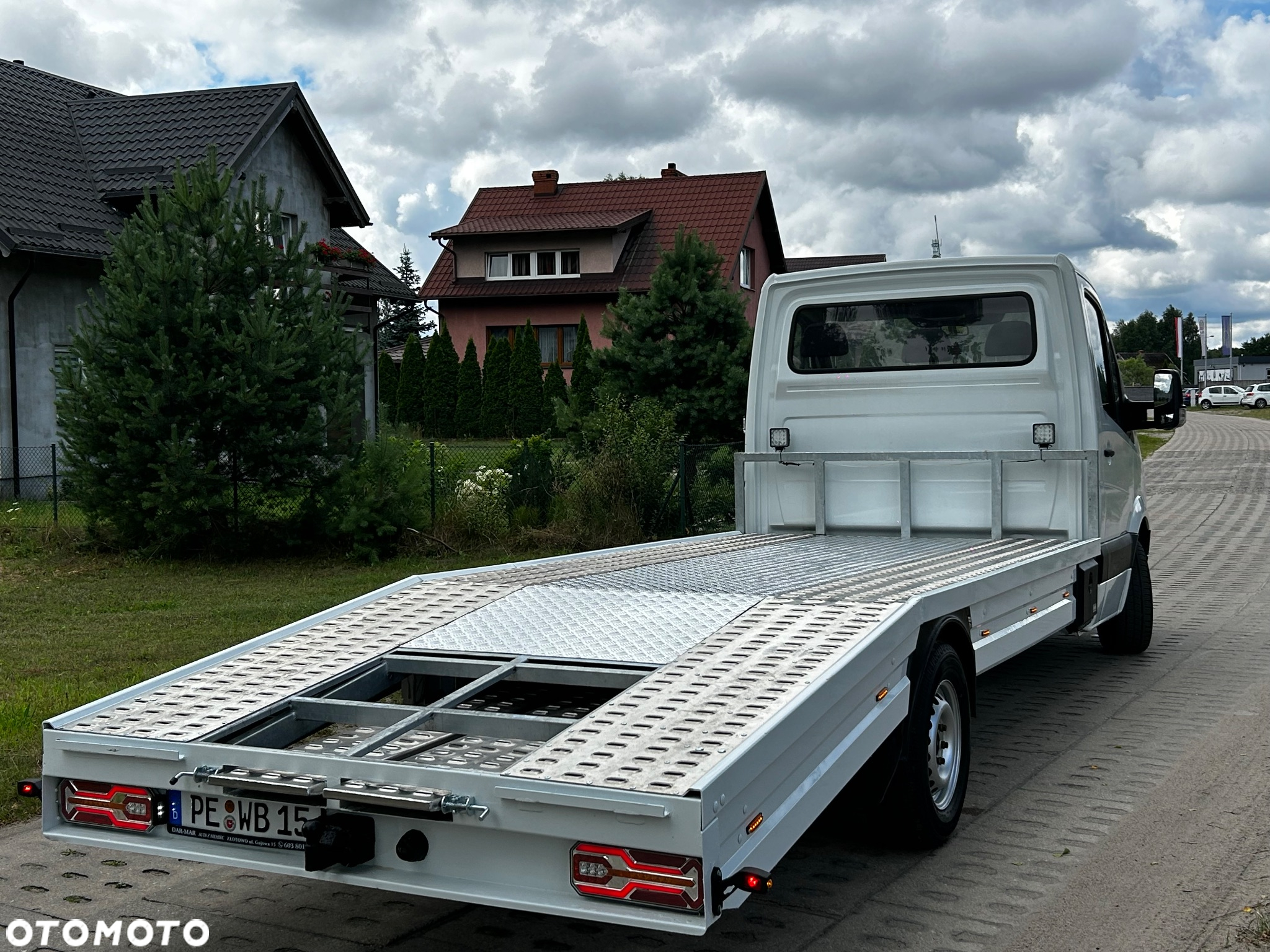 Mercedes-Benz Sprinter - 4