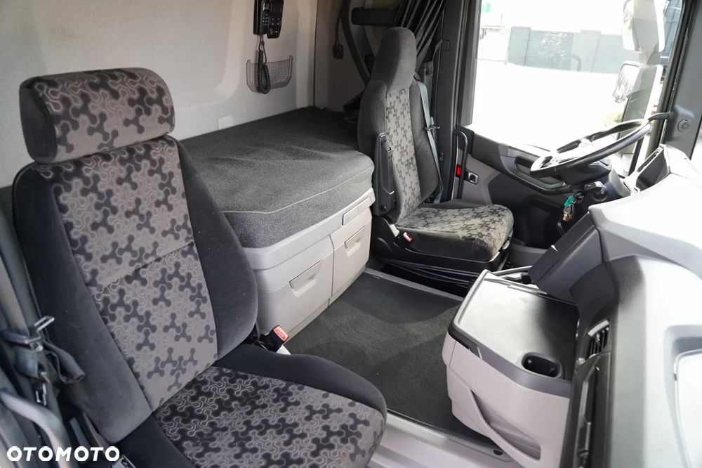Scania R 450 / RETARDER / KLIMATYZACJA POSTOJOWA / PO ZŁOTYM KONTRAKCIE SERWISOWYM - 36