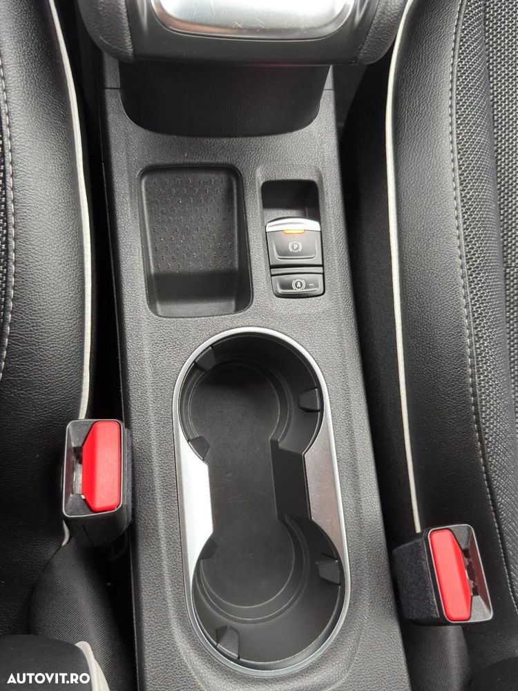 Renault Captur - 11