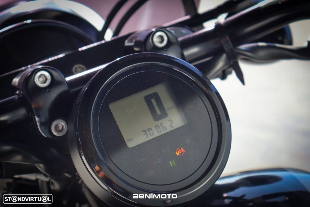 Yamaha XV 950 - 9