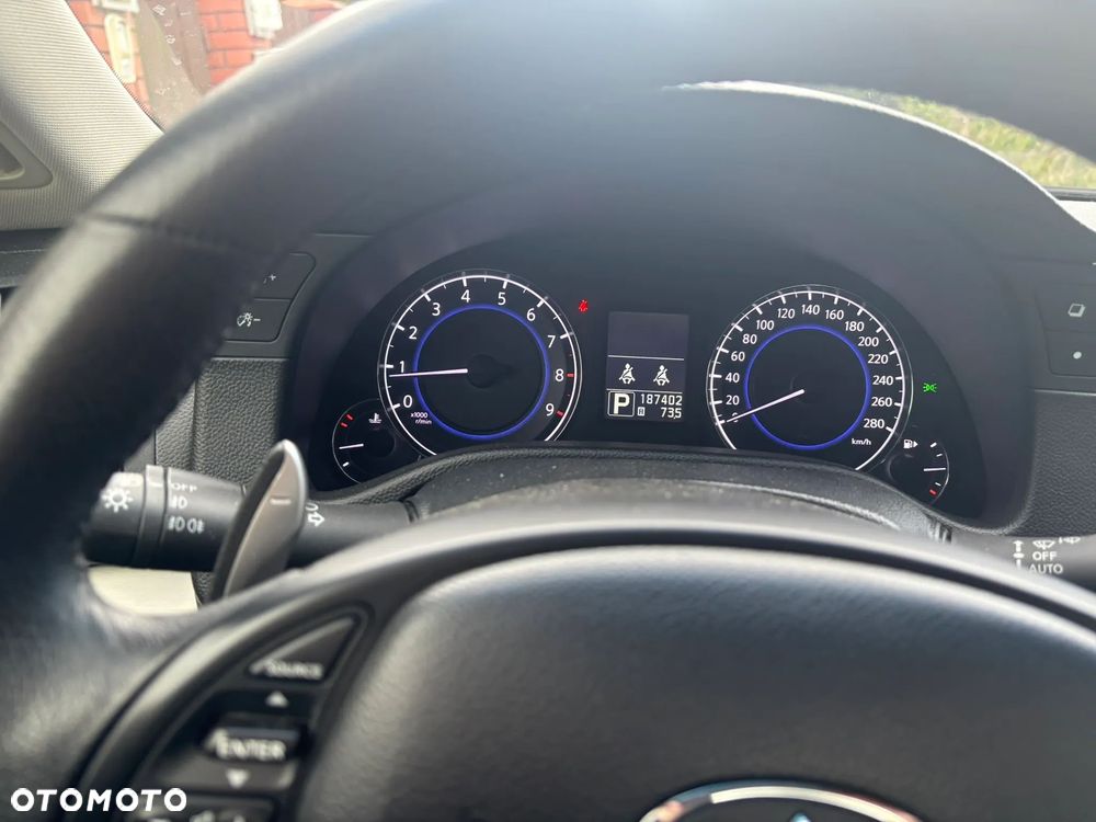 Infiniti G S Premium - 8