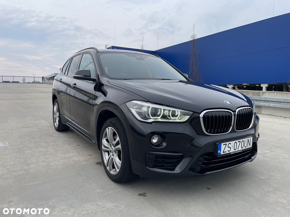 BMW X1 sDrive18i Sport Line - 9