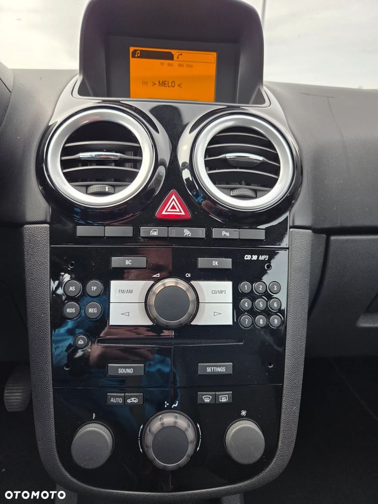 Opel Corsa 1.4 16V Catch me now - 16