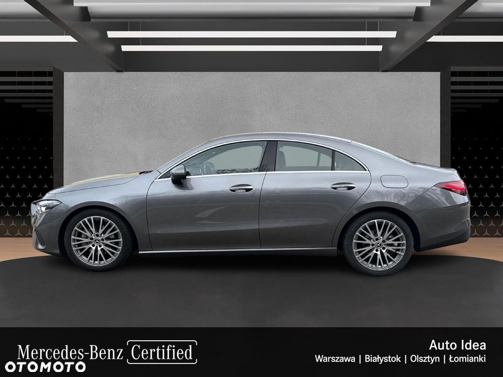 Mercedes-Benz CLA 180 Progressive 7G-DCT - 9