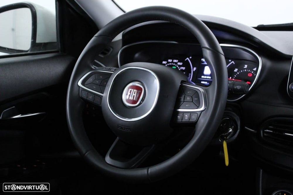 Fiat Tipo Station Wagon 1.3 M-Jet Lounge - 16