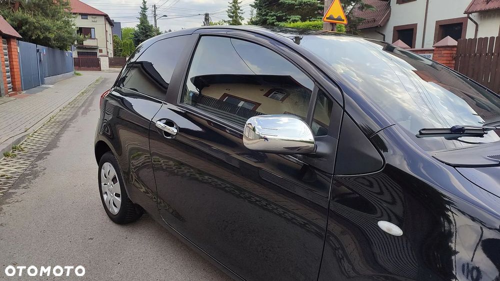 Toyota Yaris 1.33 2010 - 21