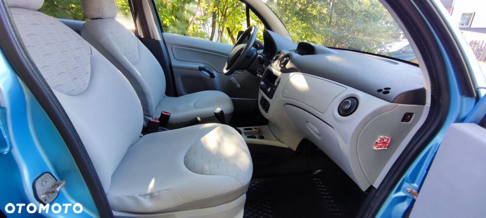 Citroën C3 1.6 HDi 99g Seduction - 16