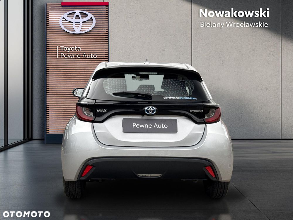 Toyota Yaris Hybrid 1.5 Comfort - 4
