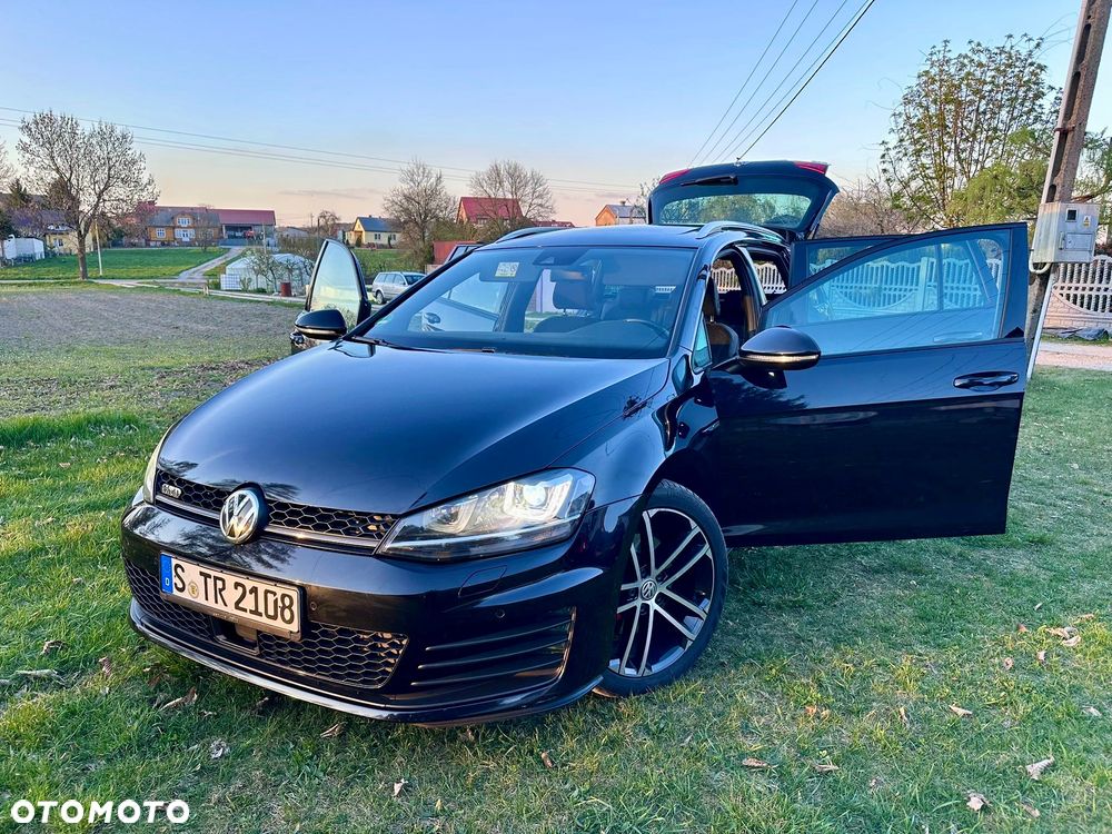 Volkswagen Golf 2.0 TDI BMT GTD DSG - 10
