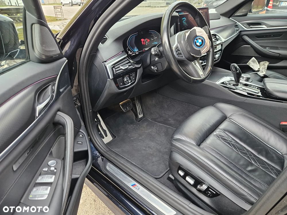 BMW Seria 5 545e xDrive M Sport sport - 15