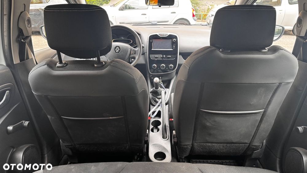 Renault Clio 1.5 dCi Alize - 9