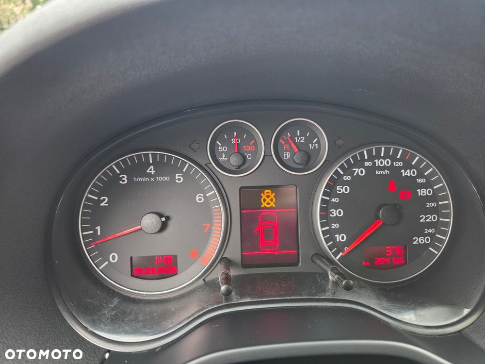 Audi A3 Sportback 2.0 FSI Ambiente - 11