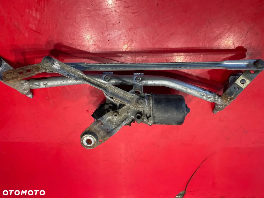 MECHANIZM WYCIERACZEK LAGUNA - 2