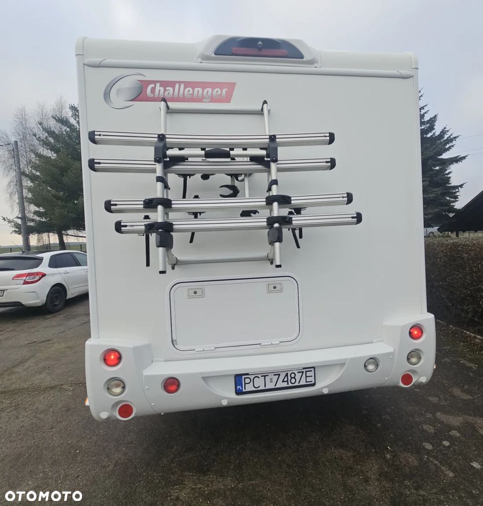 Ford challenger - 10