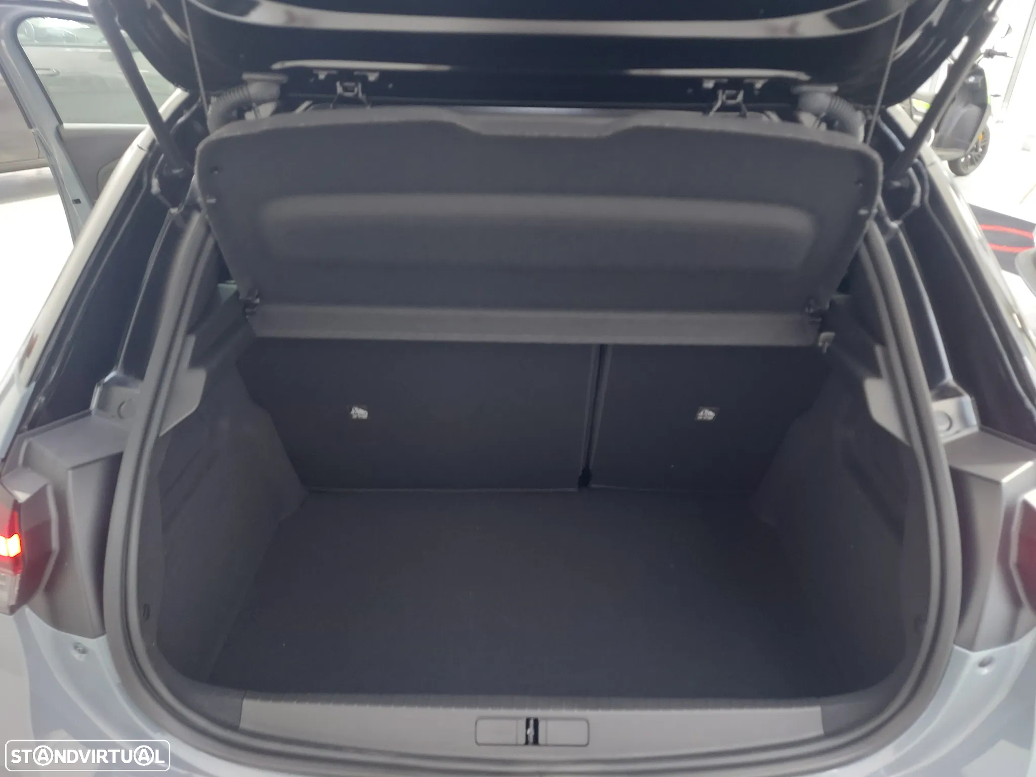 Opel Corsa 1.2 T Hybrid EdCT - 22