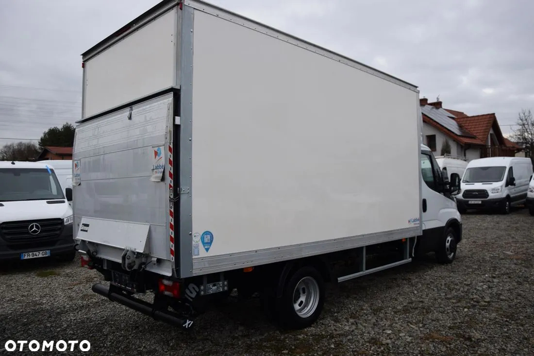 Iveco DAILY 35C16 ​*KONTENER​*WINDA​*3.0HPI​*35C16​*KLIMA​*TELEFON​*TEMPOMAT​*3 - 5