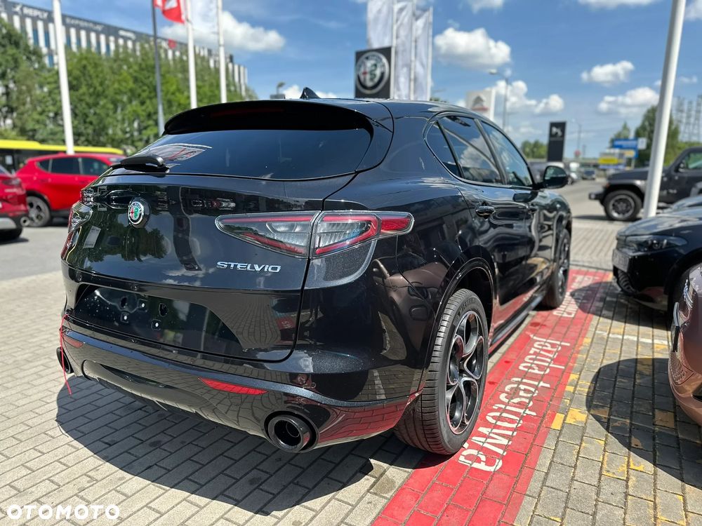 Alfa Romeo Stelvio 2.0 Turbo Veloce Q4 - 2