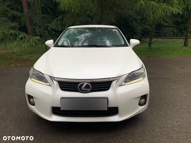 Lexus CT 200h Dynamic Line - 2