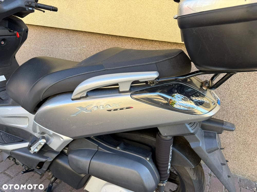 Yamaha X-max - 13