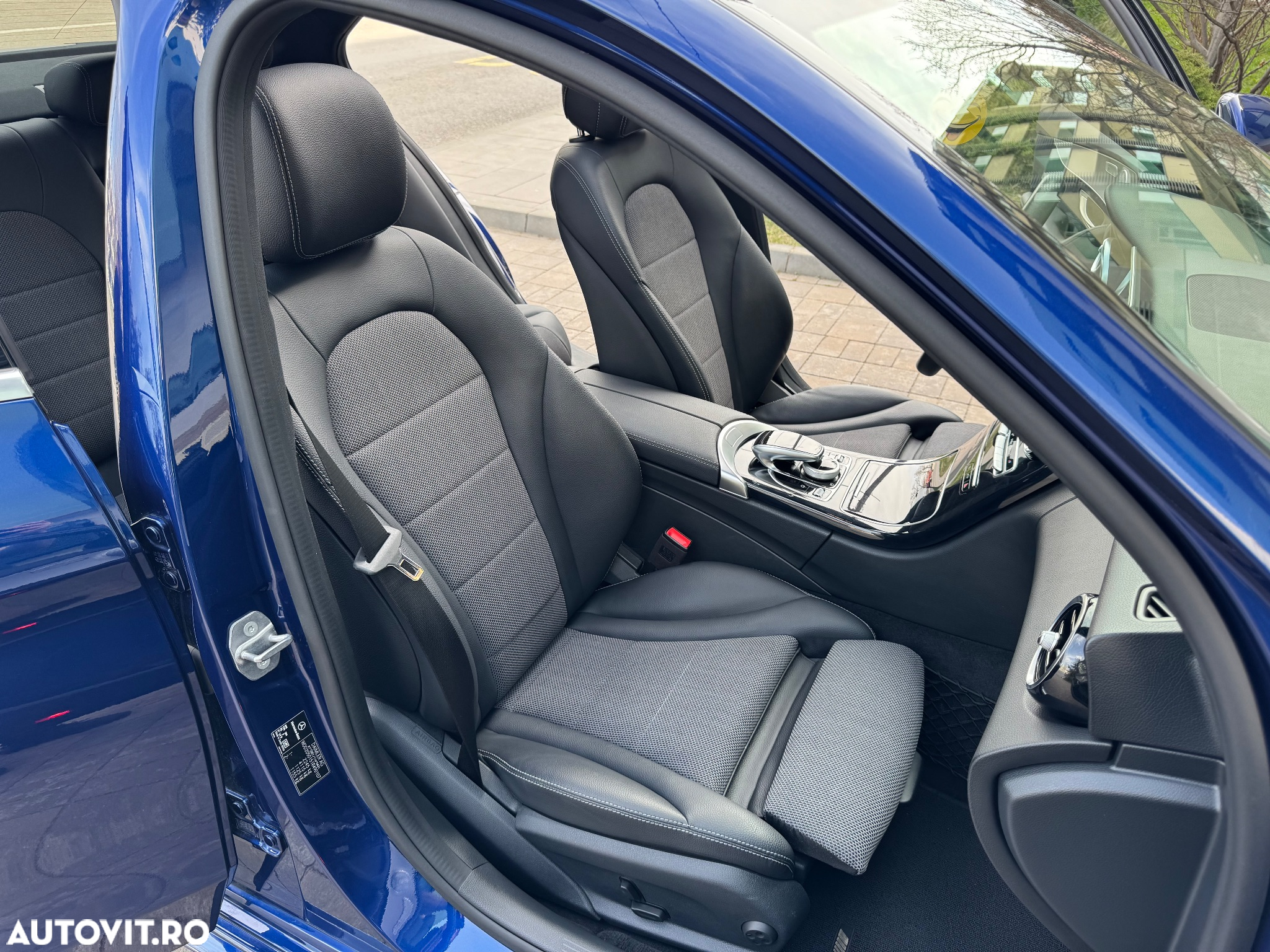 Mercedes-Benz C 220 d 4Matic T 9G-TRONIC - 20