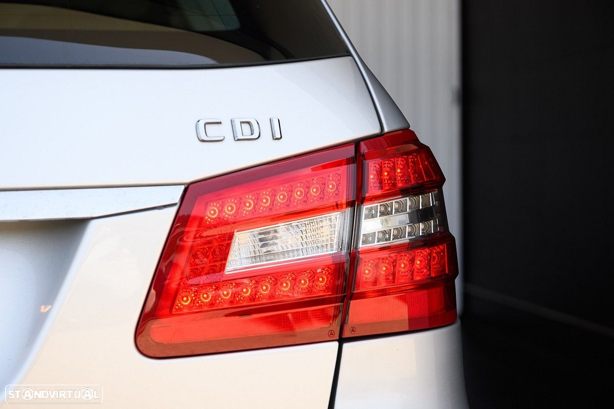 Mercedes-Benz E 250 CDi Avantgarde BE Auto. - 12