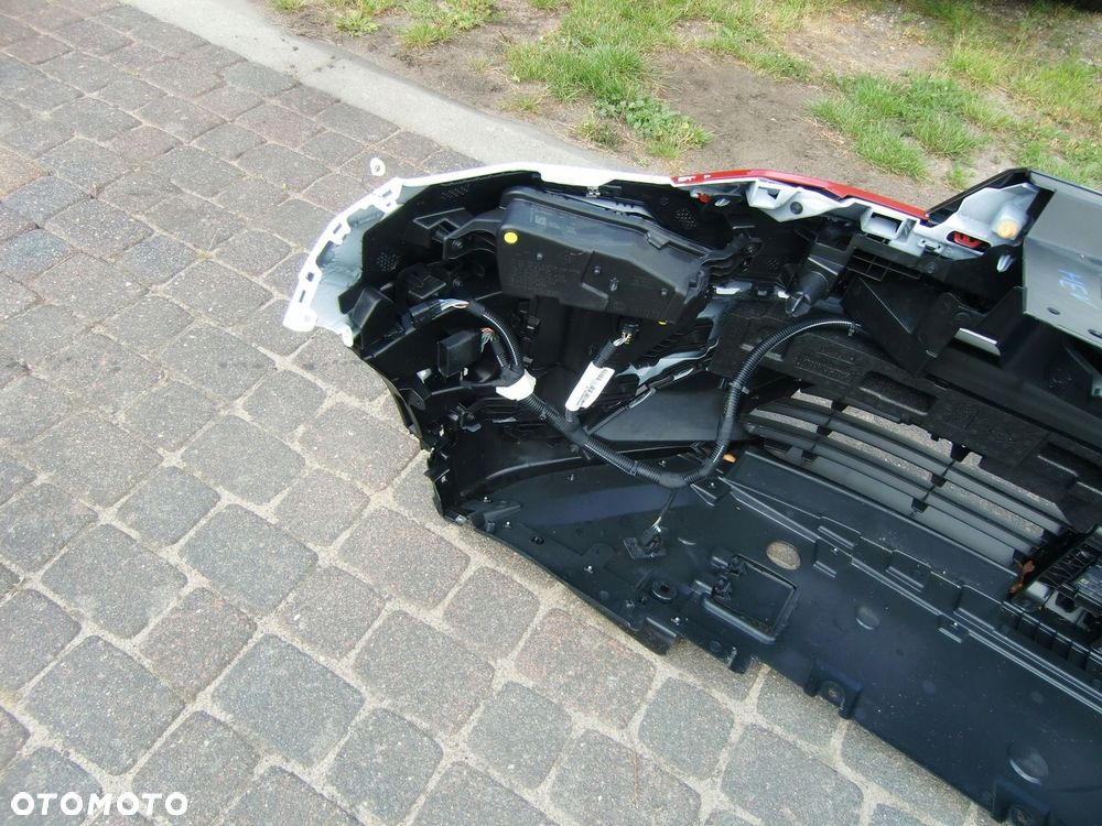 ZDERZAK RENAULT CAPTUR II E TECH 6XPDC - 9