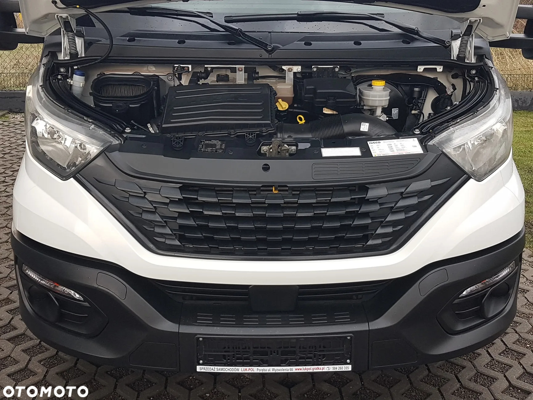 Iveco DAILY KONTENER NISKOPODŁOGOWY 4,43x2,23x2,42 SKLEP KAMPER KONIOWÓZ BAR KLIMA - 14